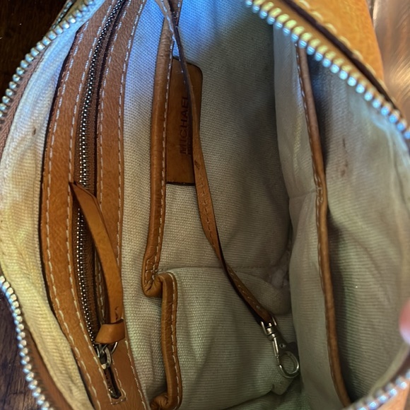 VTG MICHAEL KORS Camel Brown Leather Studded Boho Hippie Shoulder Bag Purse - Picture 10 of 16